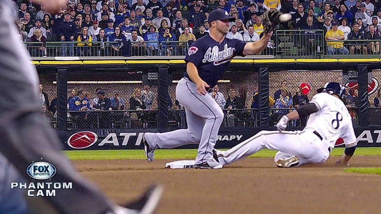 Braun out of lineup, against having thumb surgery