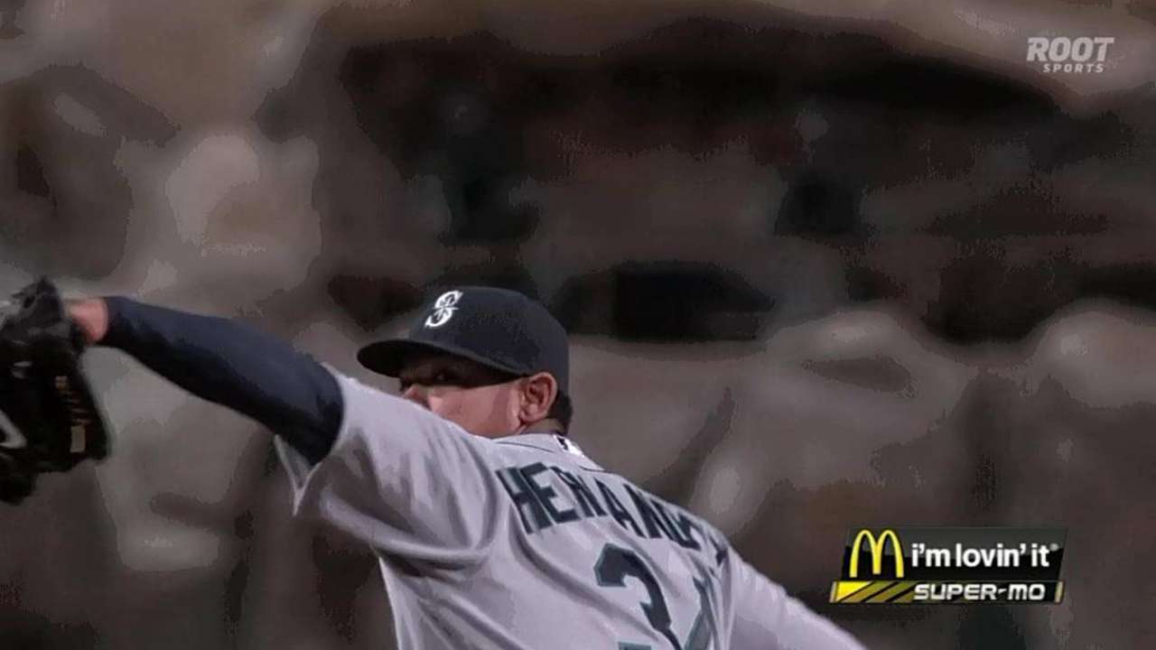 Felix rises to challenge against Weaver