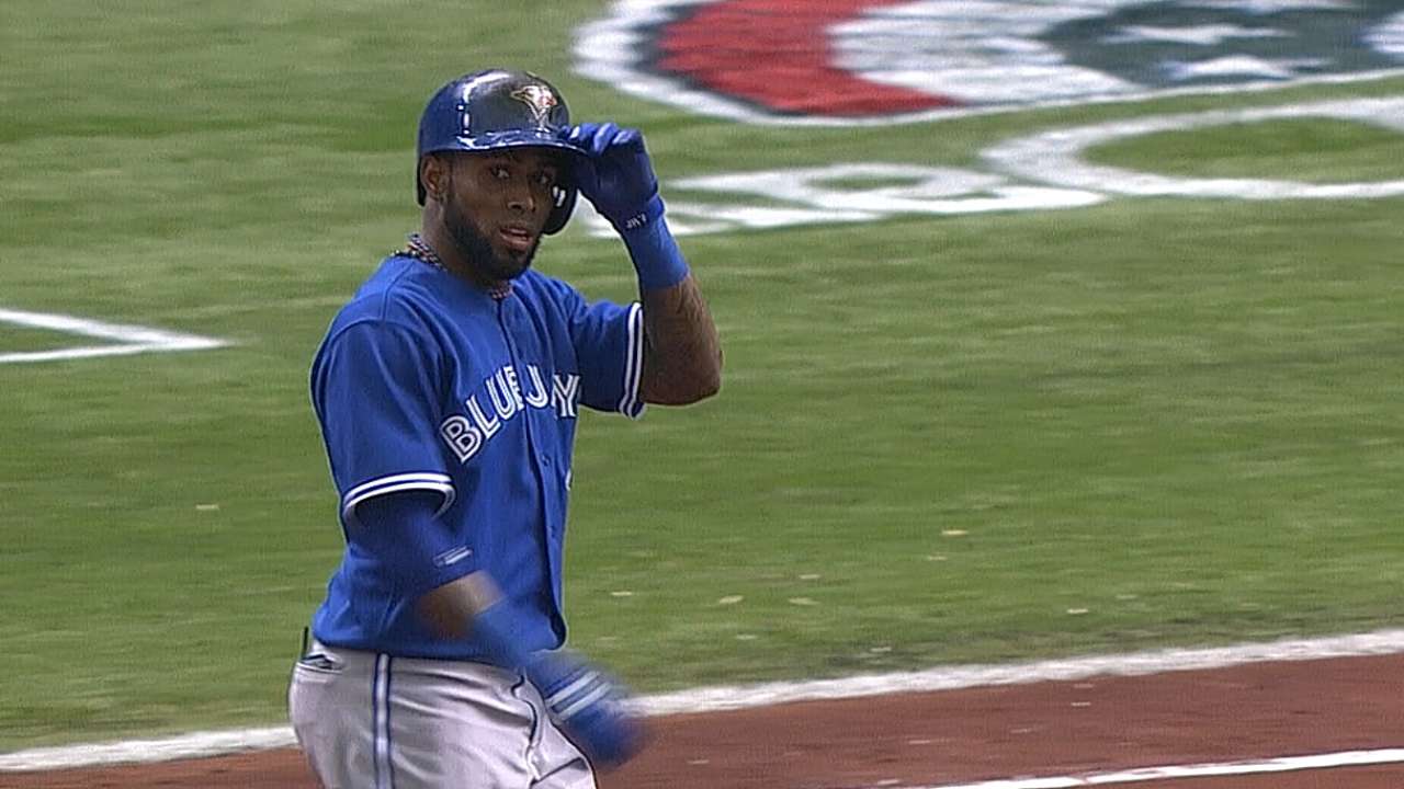 Reyes eyeing mid-April return to lineup