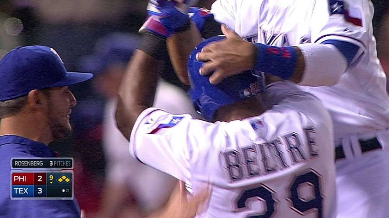 Beltré fue el héroe de Rangers en remontada vs. Filis