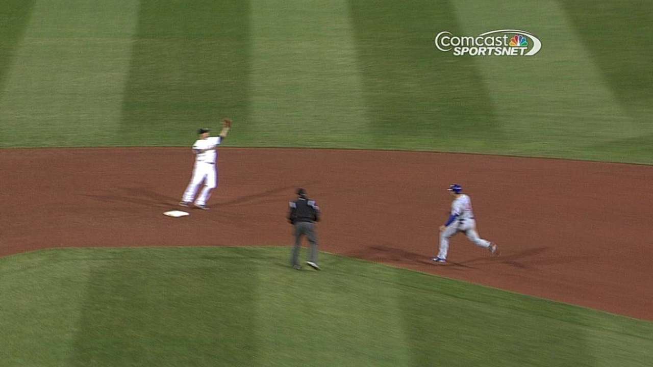 Cubs score first run after call overturned