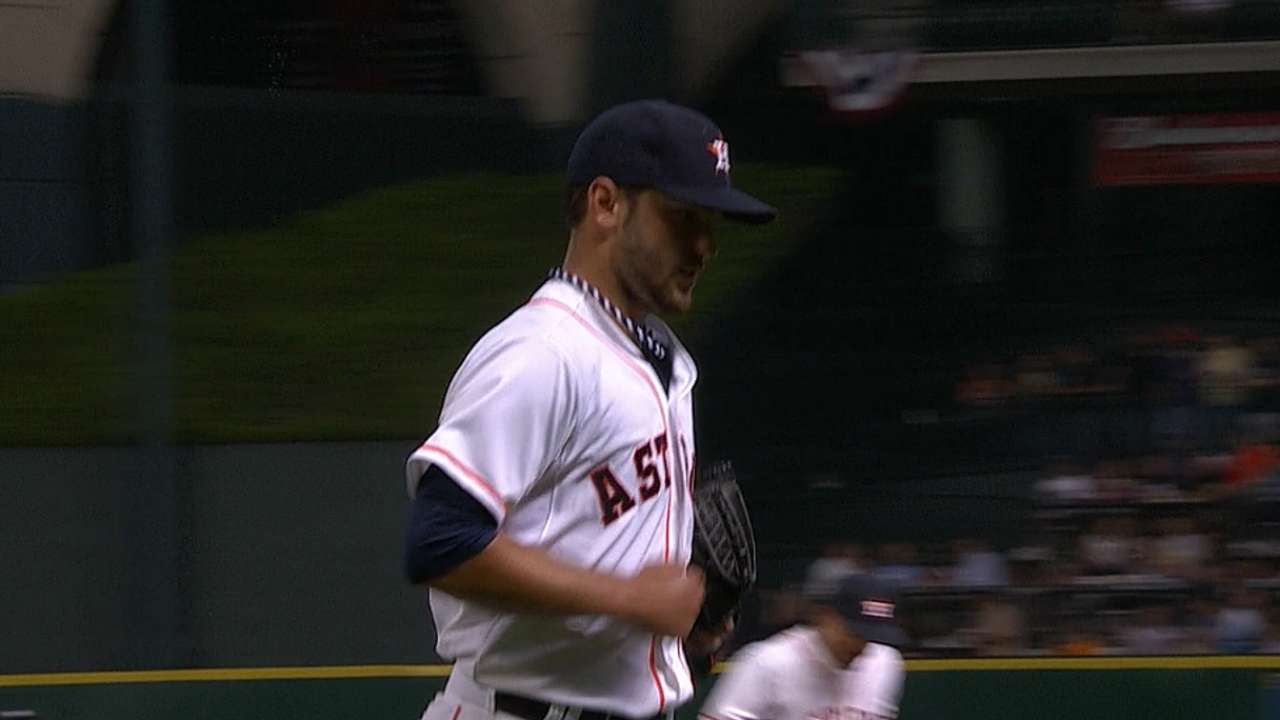 Astros repiten la dosis para imponerse a Yankees