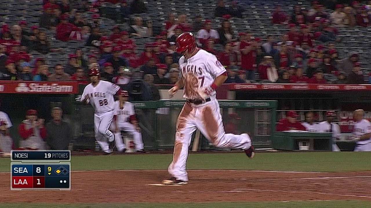 Angels not worried about early struggles with RISP