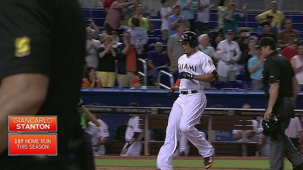Alvarez's 2014 debut falls short of '13 finale