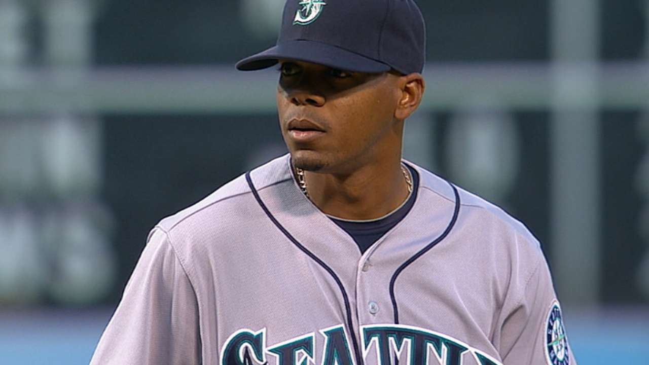 Elias' strong debut overshadowed by first loss