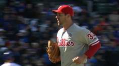 Lee beats Cubs in combined shutout for Phils
