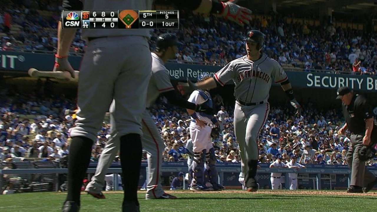 Giants rekindle road magic to open season