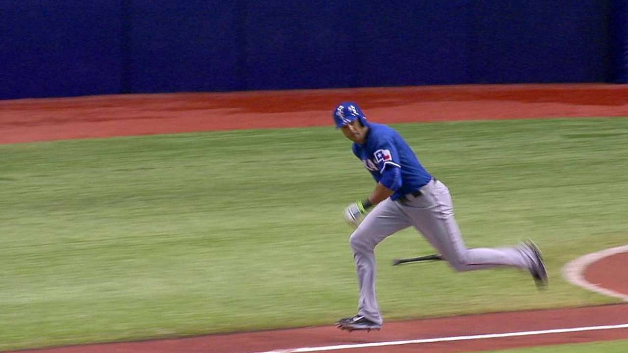 Rangers bullpen unable to protect lead for Martinez