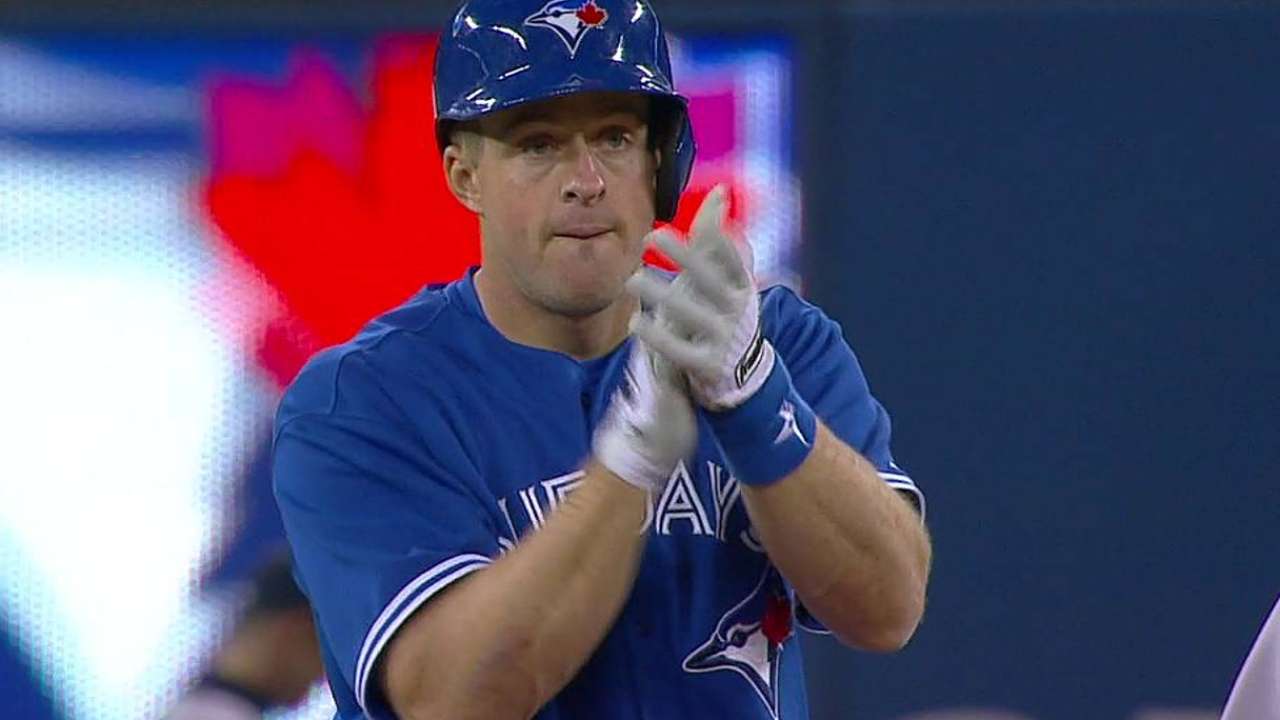 Blue Jays recall Kratz for catching depth