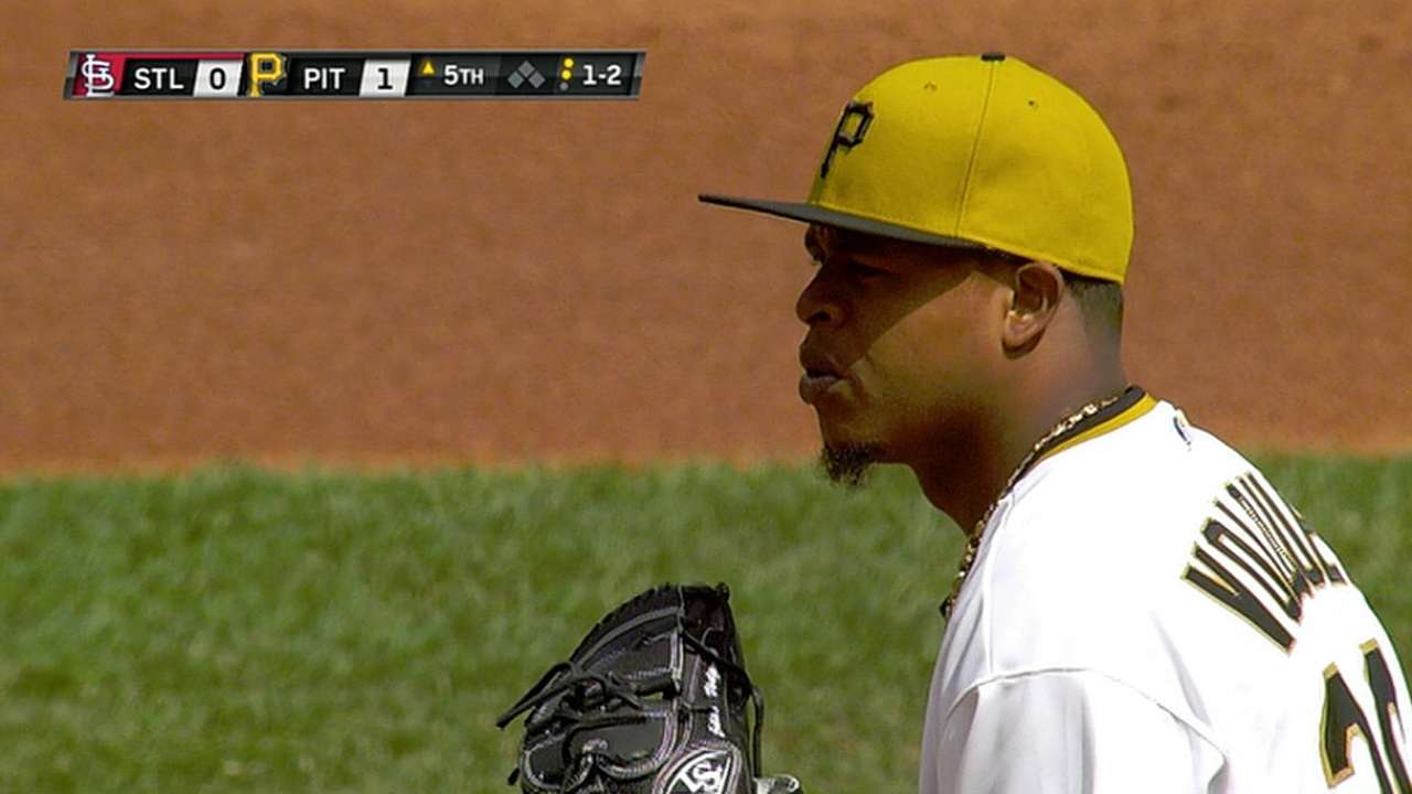Volquez takes strong step in series-clinching start