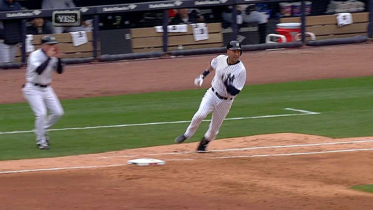 Jeter helps guide Yanks in final home opener