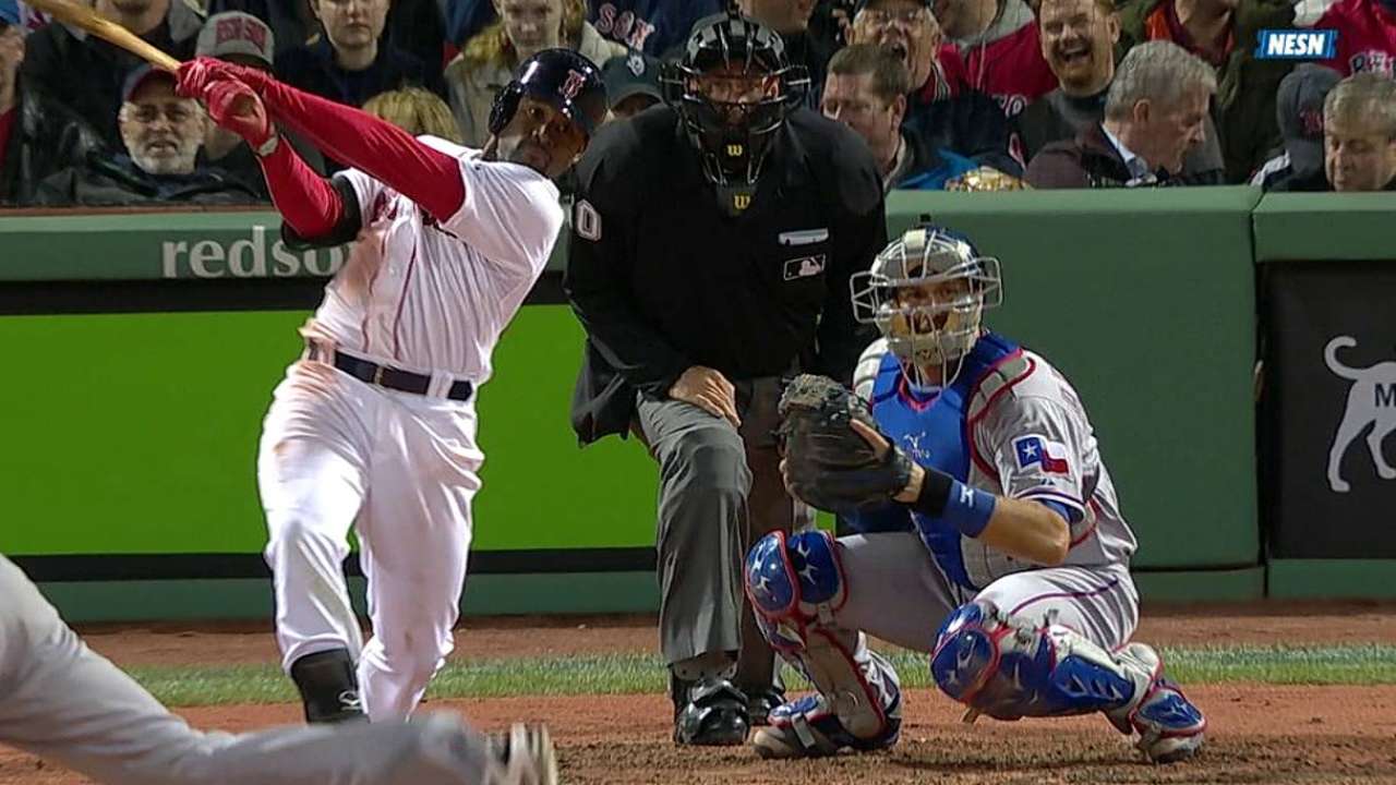 Lackey, Bradley sacaron a Boston de la mala racha