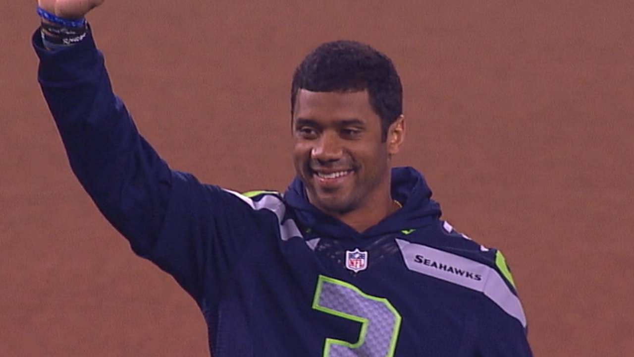 Seahawks help Mariners open home slate