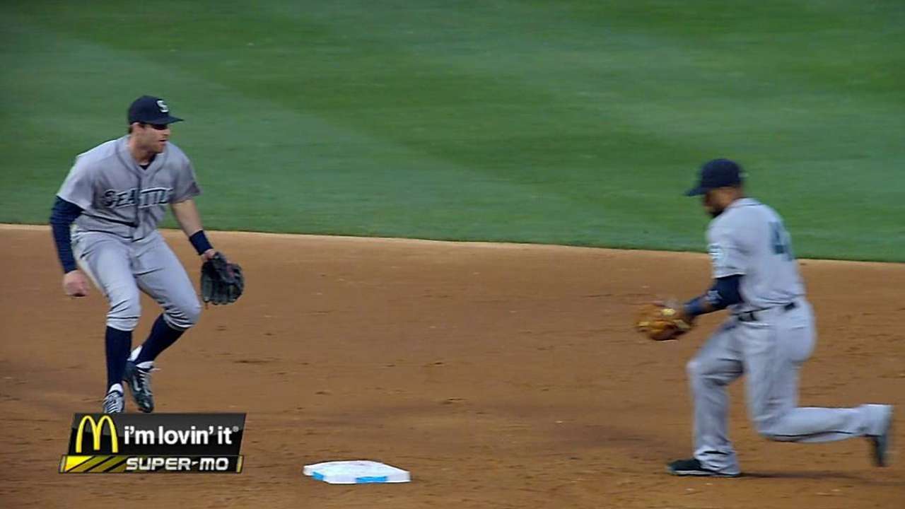 In first year with Seattle, Cano seeks All-Star ticket