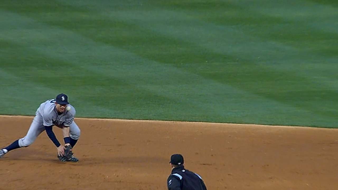Beavan makes early exit in loss to Rangers