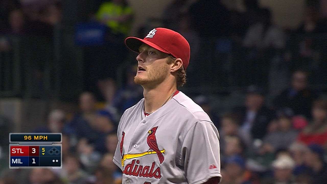 Shelby makes himself at home at Miller Park