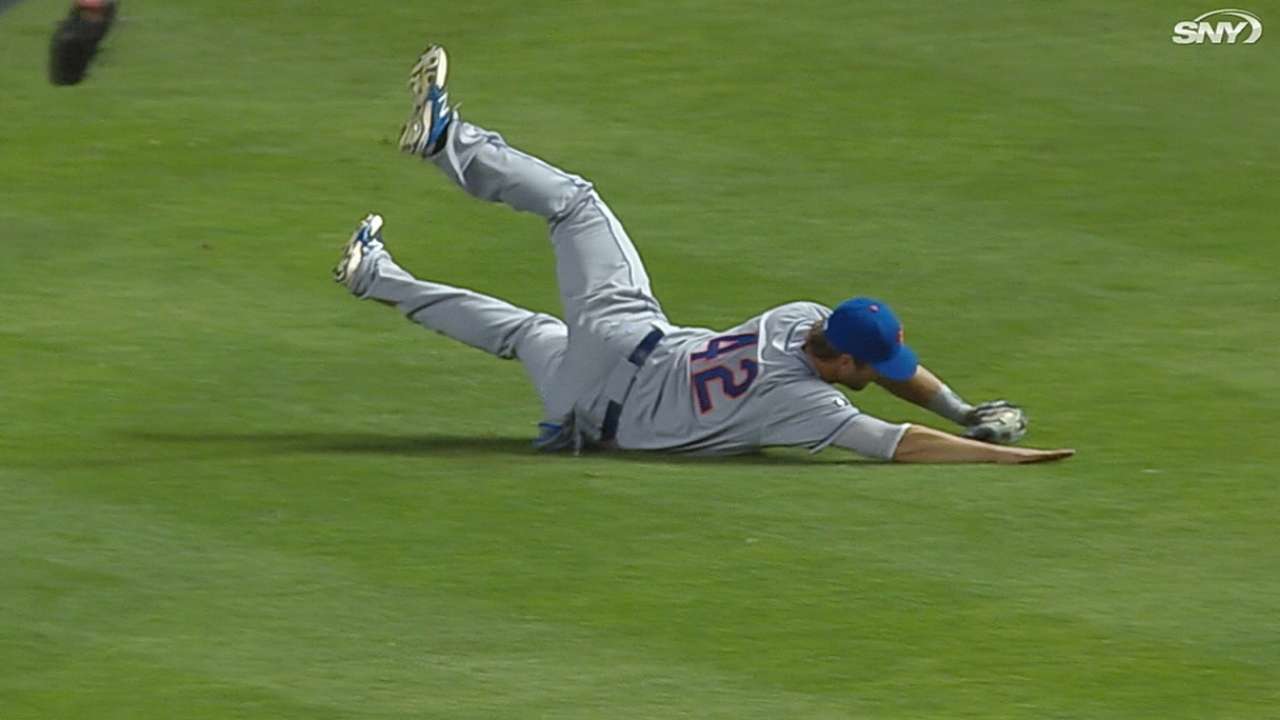 Mets respond to injuries with rout of D-backs