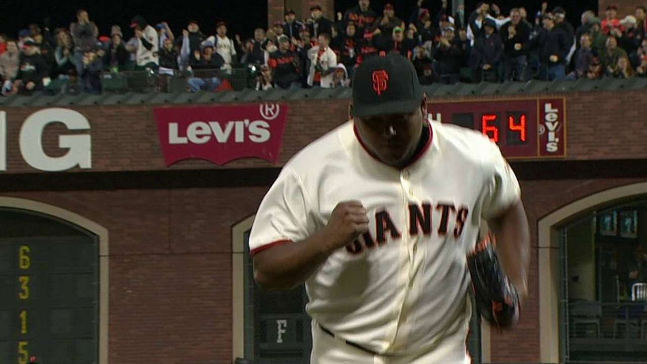 Giants reliever Machi racking up wins