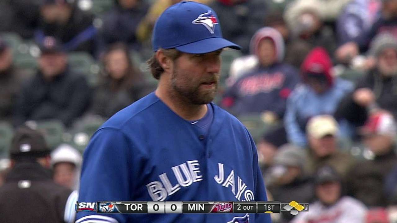 Command issues plague Dickey in Game 1 loss