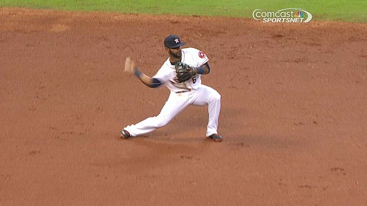 Feldman falla y Astros son superados por Reales