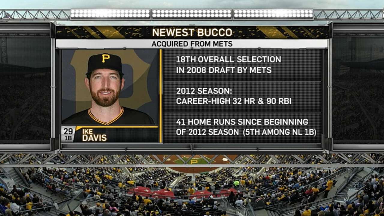 Pirates acquire Davis in exchange for Thornton