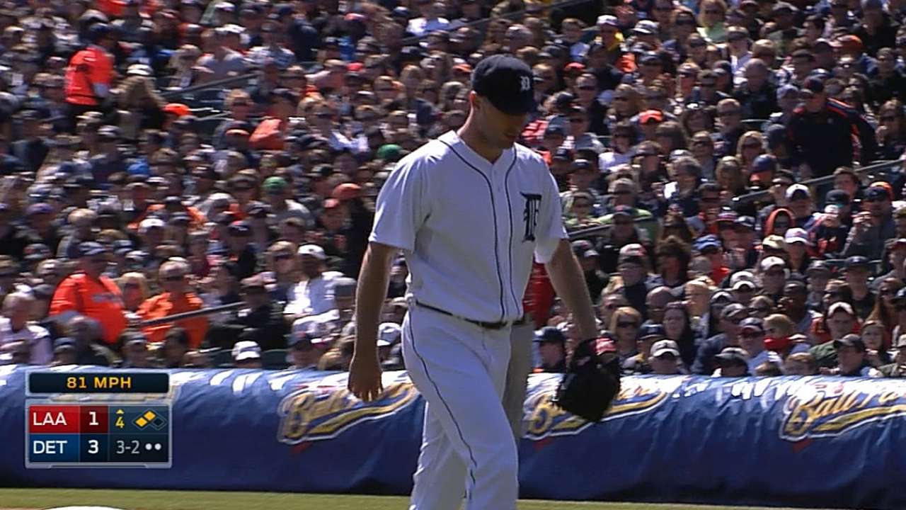 Scherzer notches first win with seven-inning gem