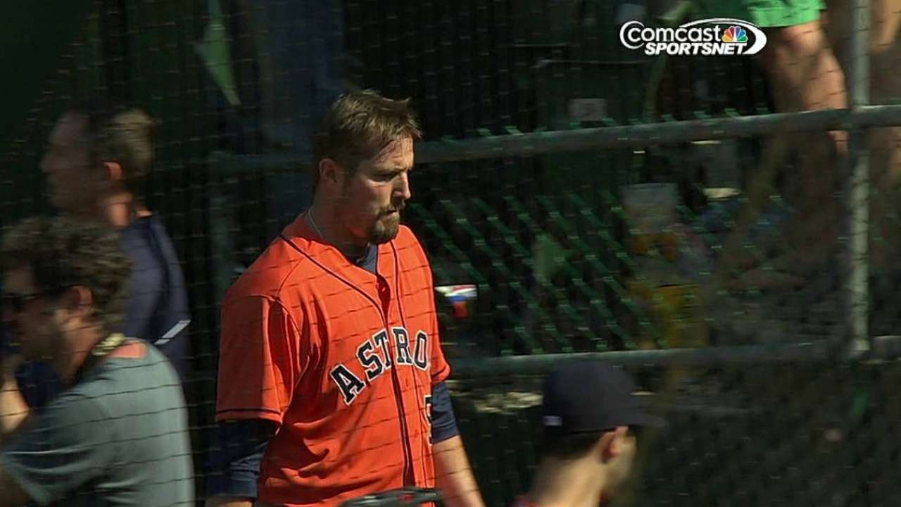 Astros can't hold lead in ninth in loss to A's