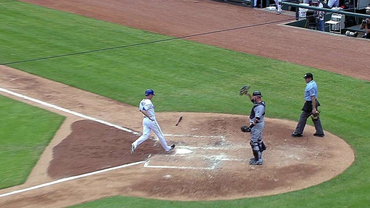 Ross, Rangers can't contain big inning vs. White Sox