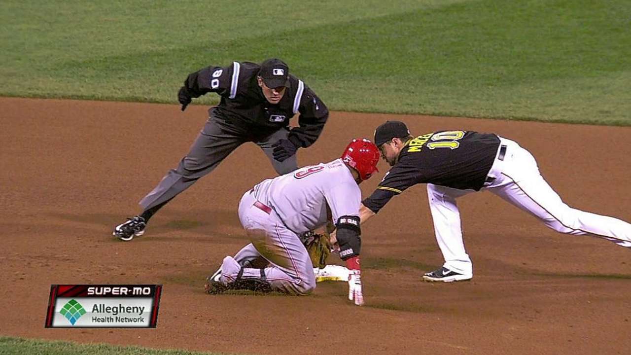 Pirates successfully challenge safe call at second