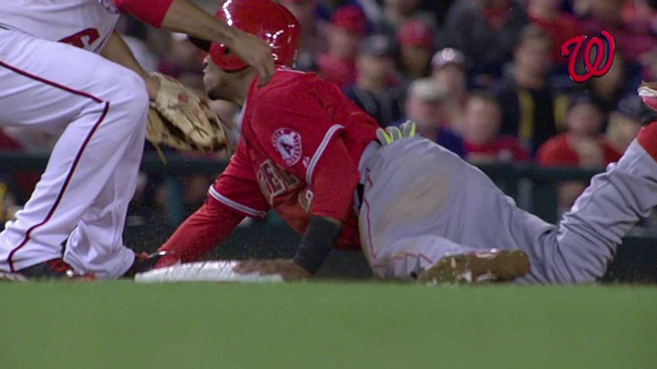 Williams issues unsuccessful challenge vs. Angels