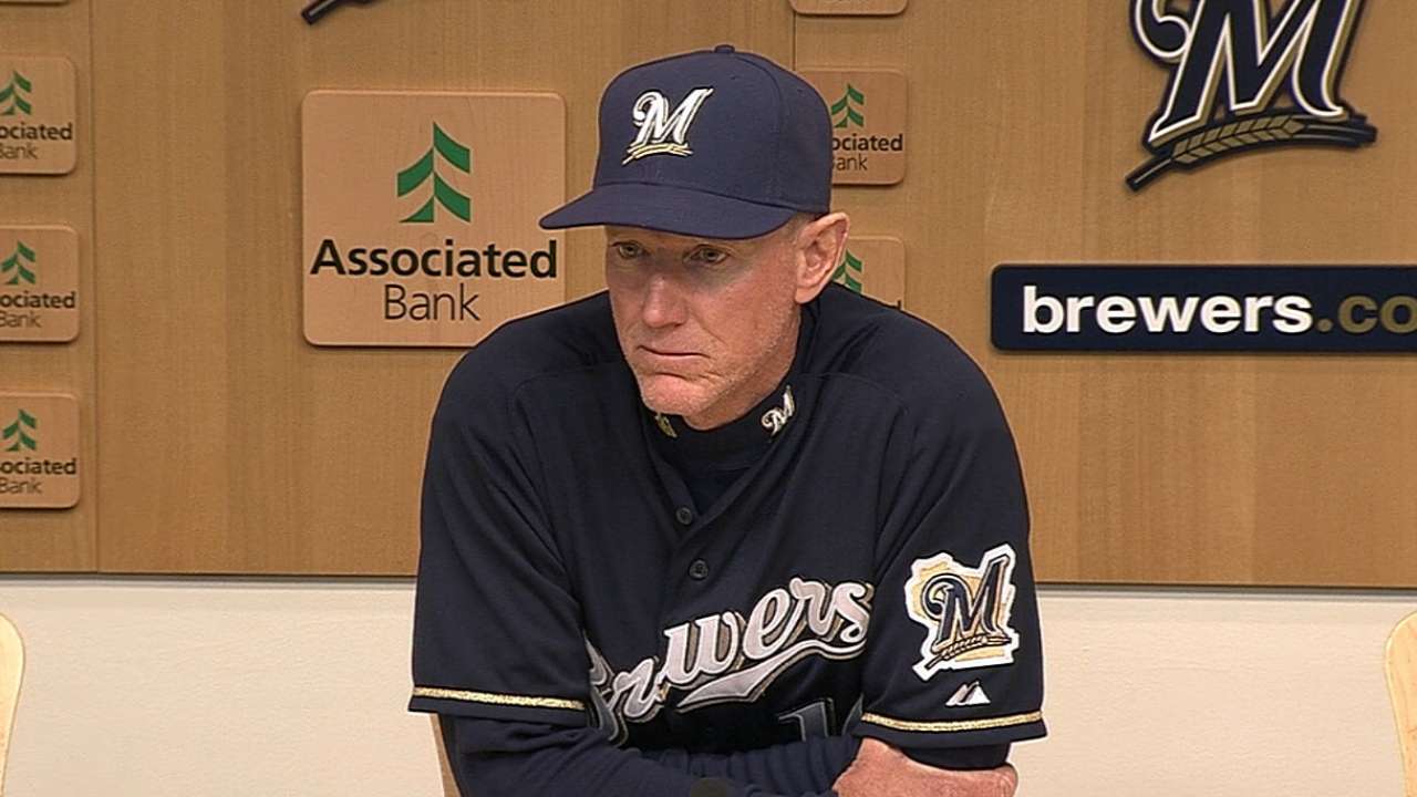 Brewers' four-game win streak snapped in extras