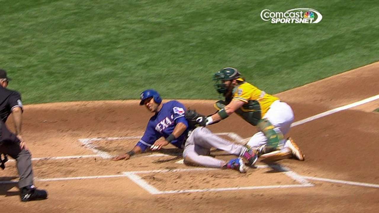Melvin wins challenge on close play at plate