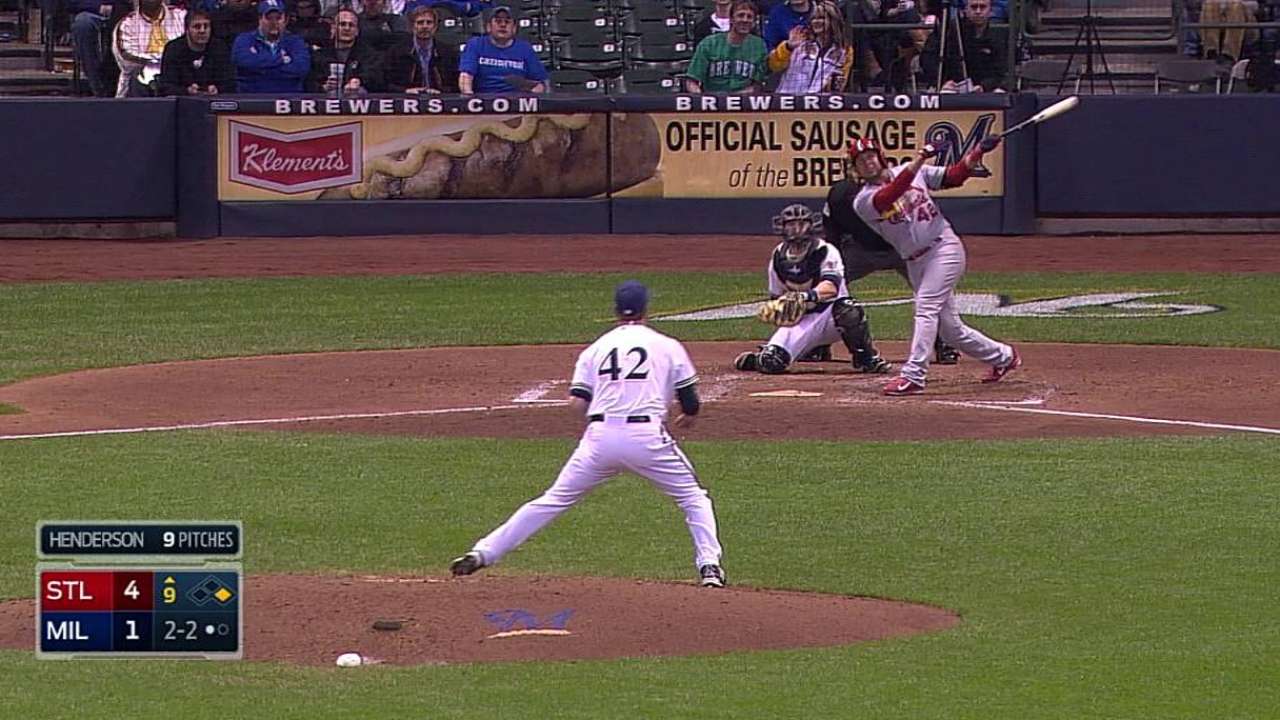After slow start, Peralta in serious groove