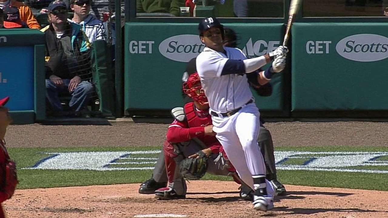 Víctor dio HR en apoyo de Scherzer y ganó Detroit