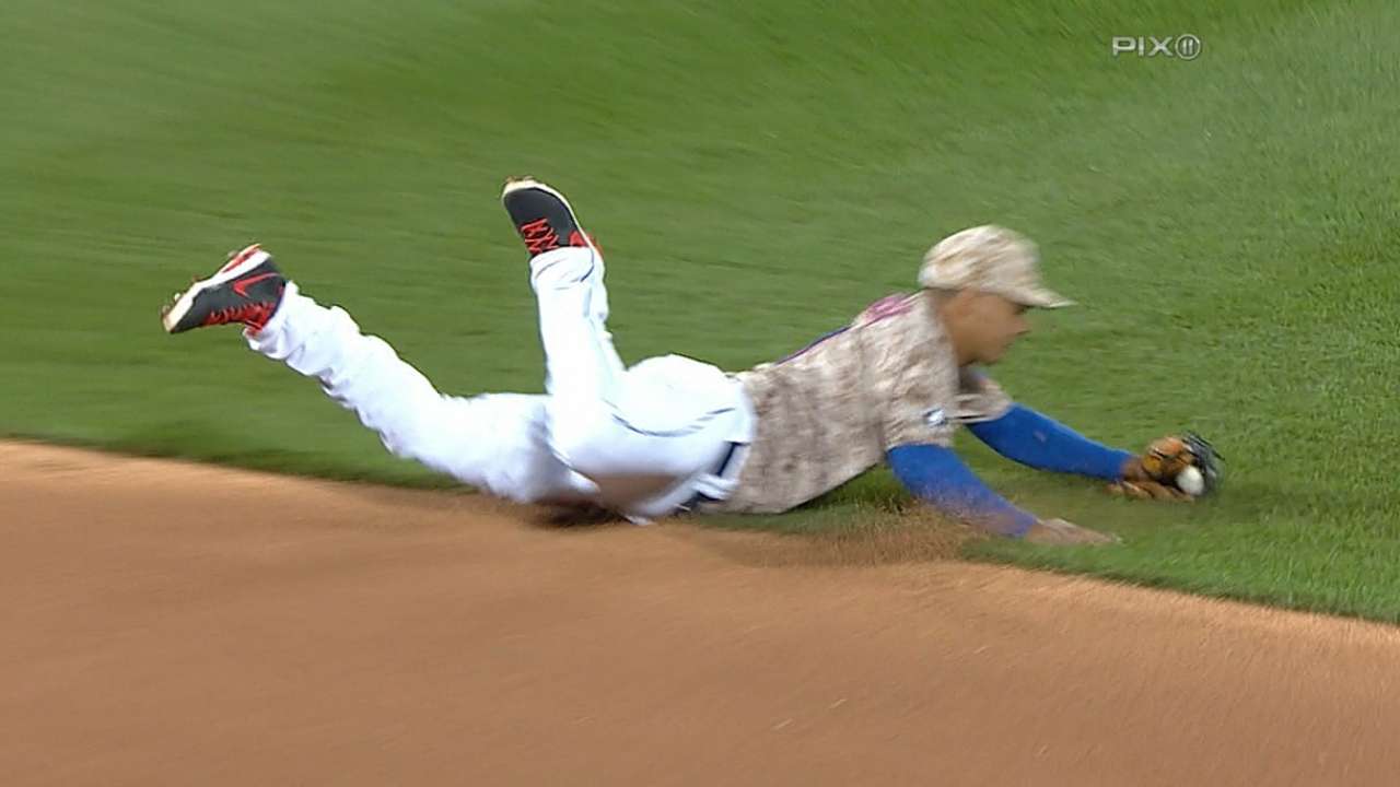 Mejía, defensa guiaron a Mets sobre Cardenales