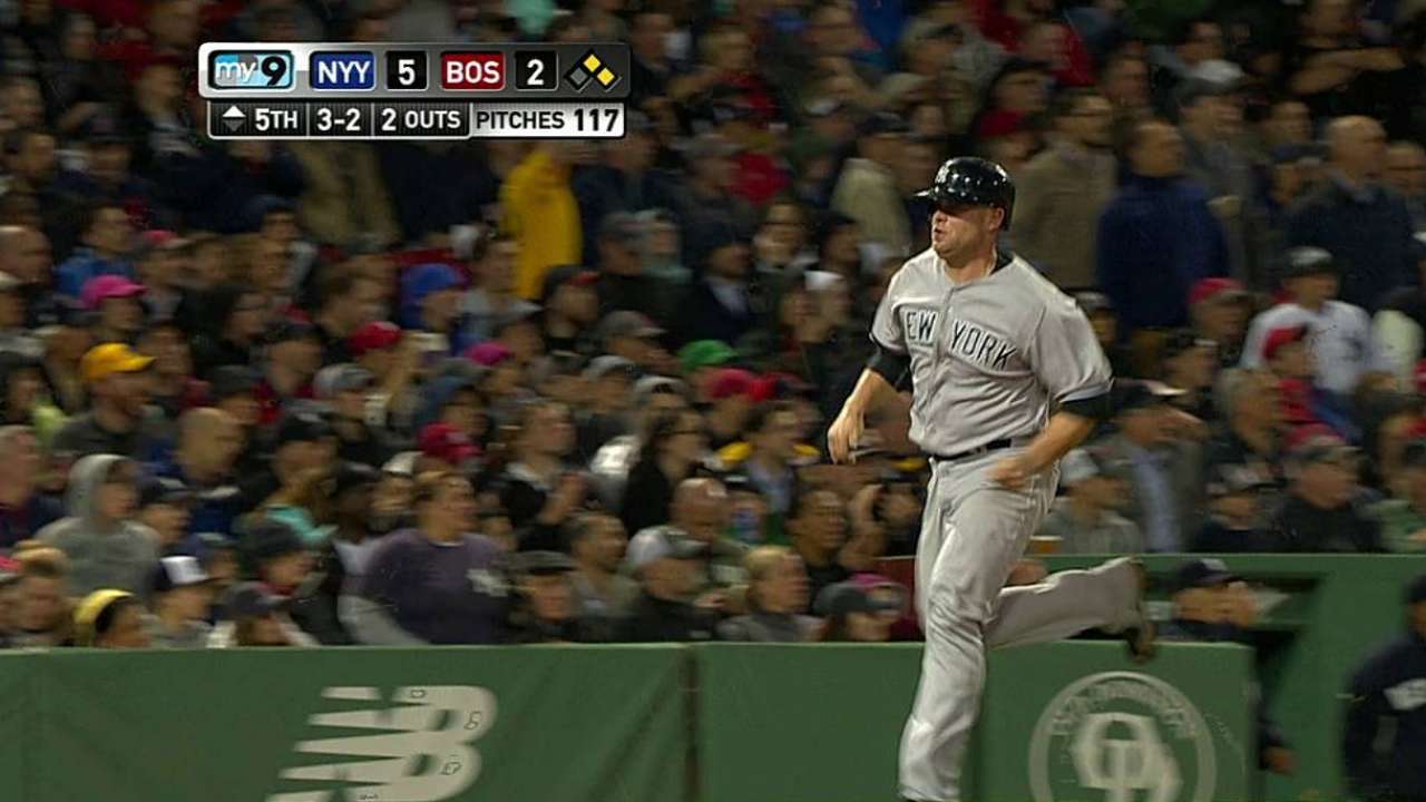 Ellsbury condujo a Yankees a la victoria en Boston
