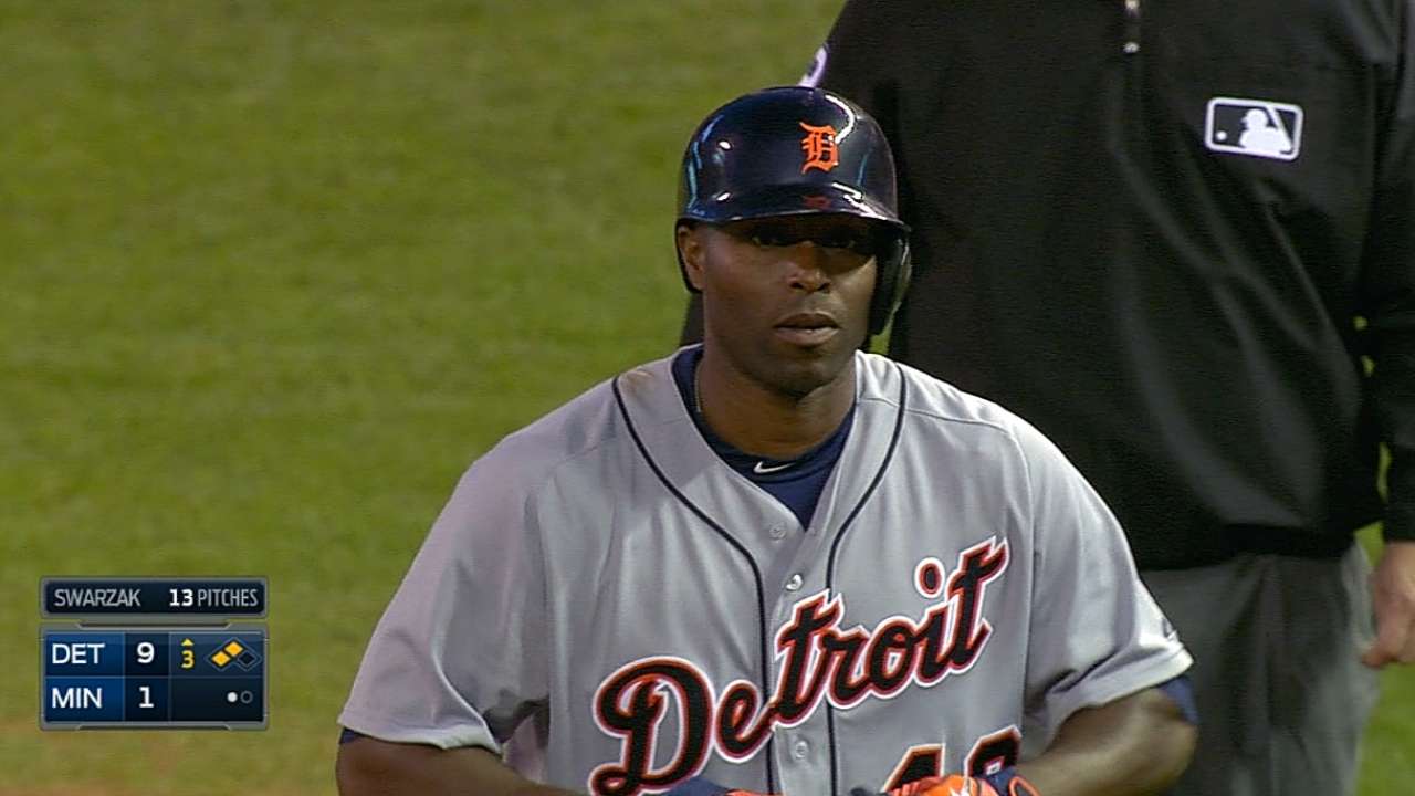 Tigers ride seven-run frame to win over Twins