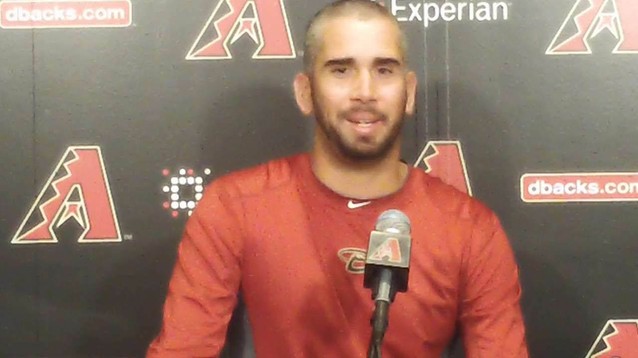 D-backs oficializaron pacto de dos años con Pérez