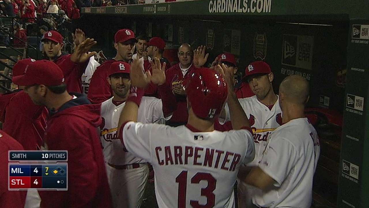 Craig, Cardenales evitaron la barrida vs. Cerveceros