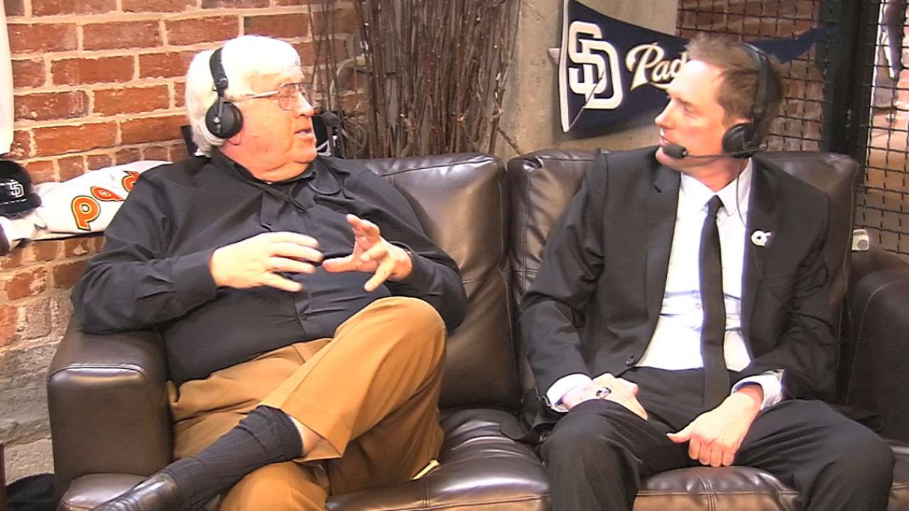 Padres name Miniak as their PA announcer