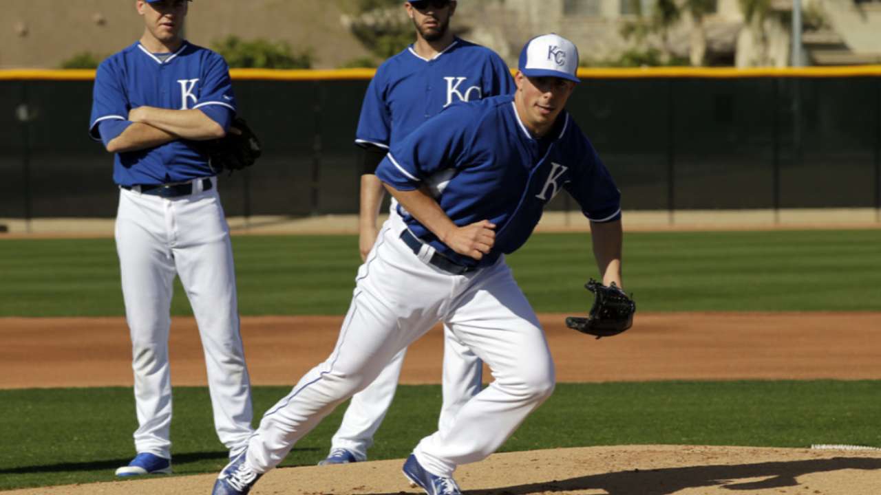 Royals taking patient approach with Zimmer