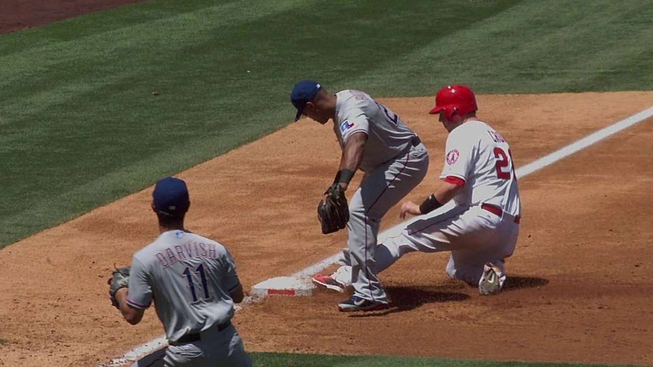 Darvish's spectacular play gets help from replay