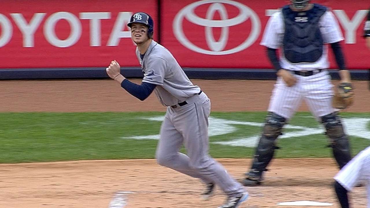 Myers ayuda a Rays a llevarse la serie ante Yankees