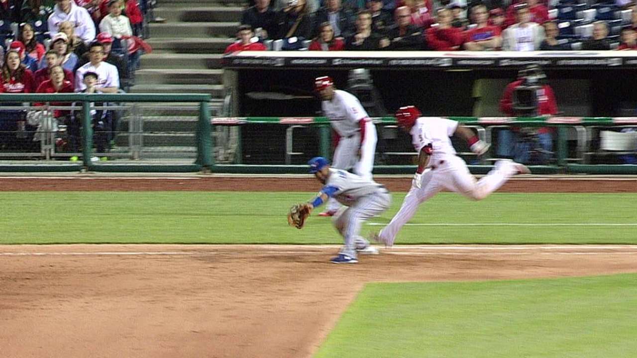 Replay works in Toronto's favor twice vs. Phils