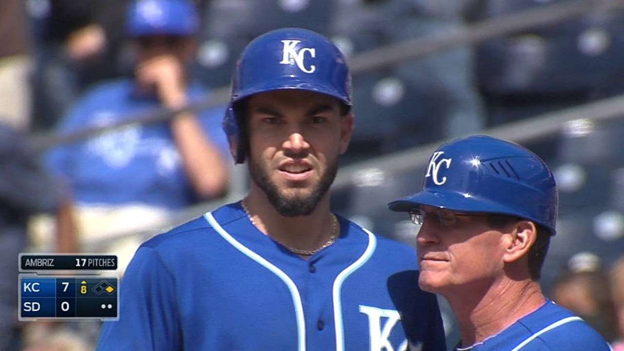 Hosmer impulsa 4 en victoria de Reales vs. Padres