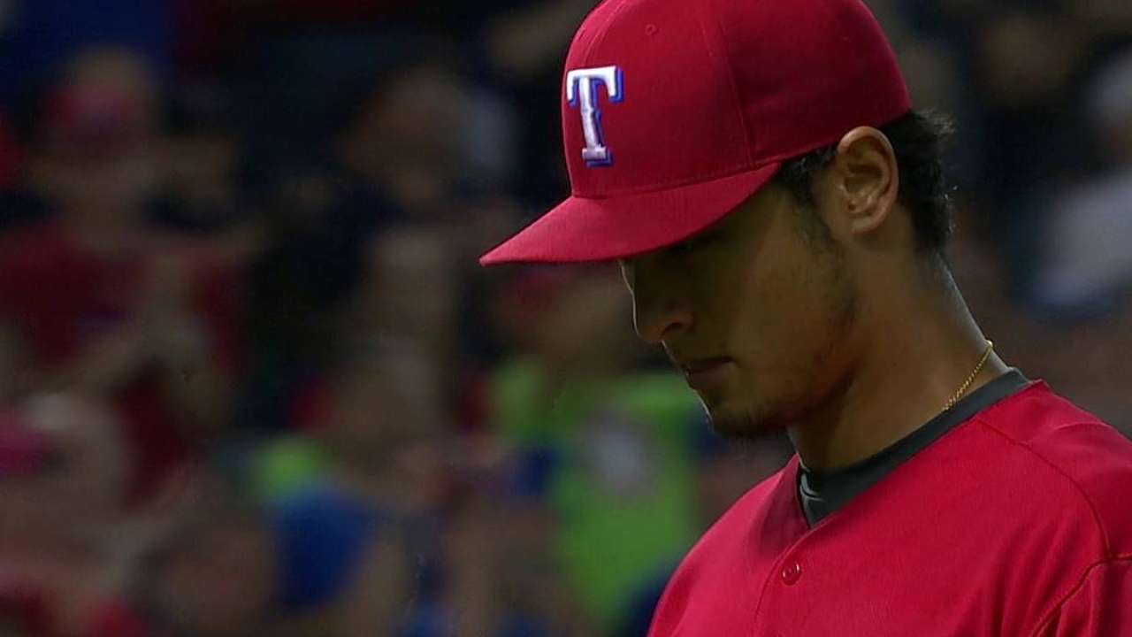 Darvish se queda a un out de juego sin hit