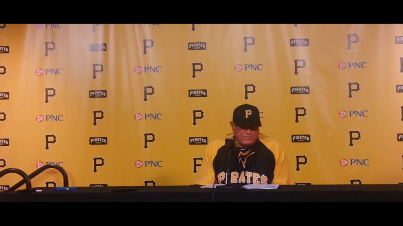 Hurdle happy to see club piece together better at-bats