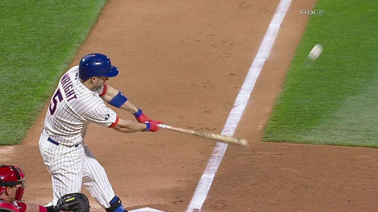 Wright brilla con el bate pero Mets caen ante Filis