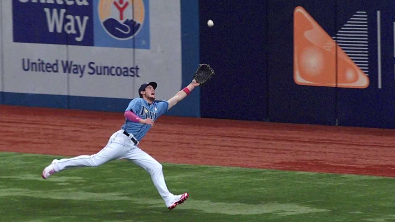 Indios salieron del Tropicana con la serie en mano