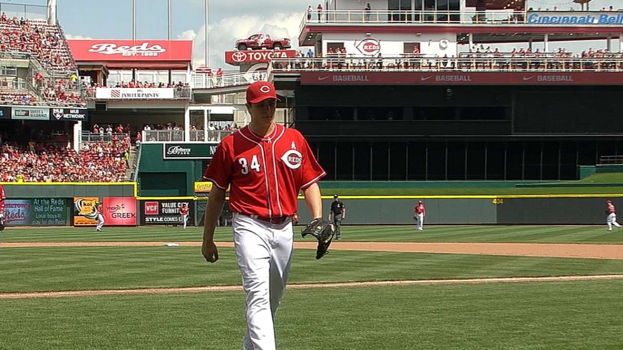 Bailey effective as Reds take series vs. Rox